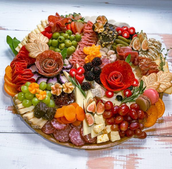 2 Board Sisters | Charcuterie Boards & Grazing Tables